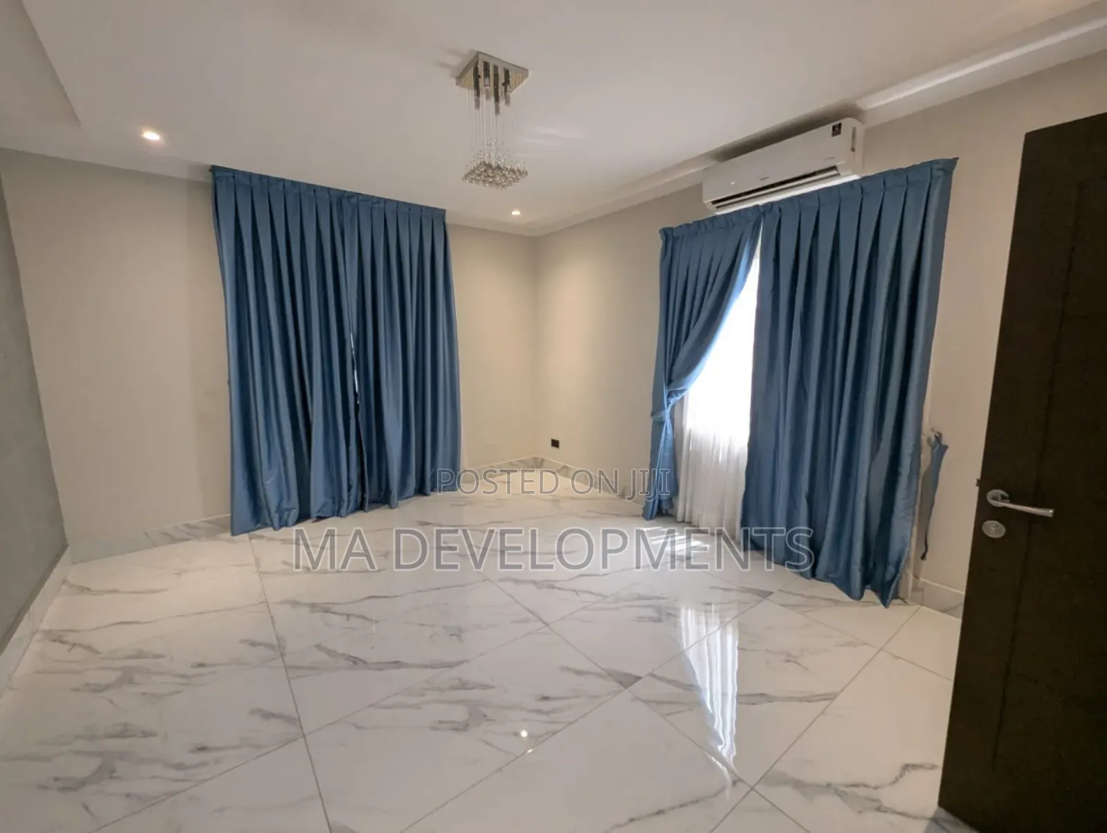 Furnished 6bdrm Townhouse / Terrace in Airport Residential for rent