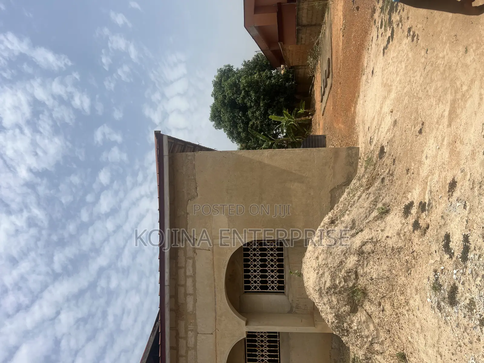 3bdrm House in Daban Newsite (, Kumasi Metropolitan for sale