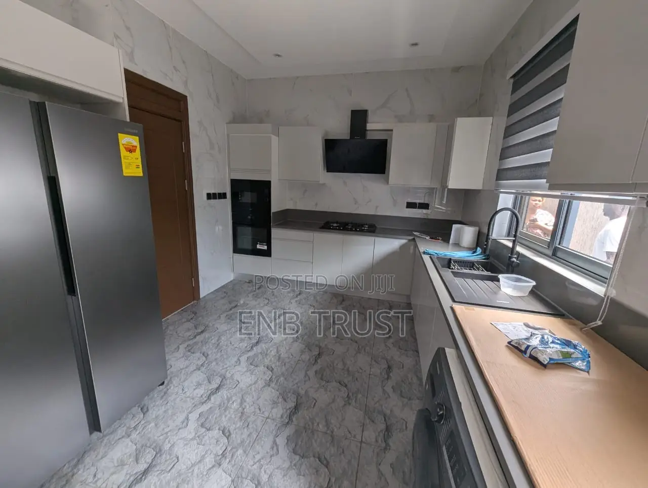 Furnished 5bdrm Townhouse / Terrace in Airport West for rent