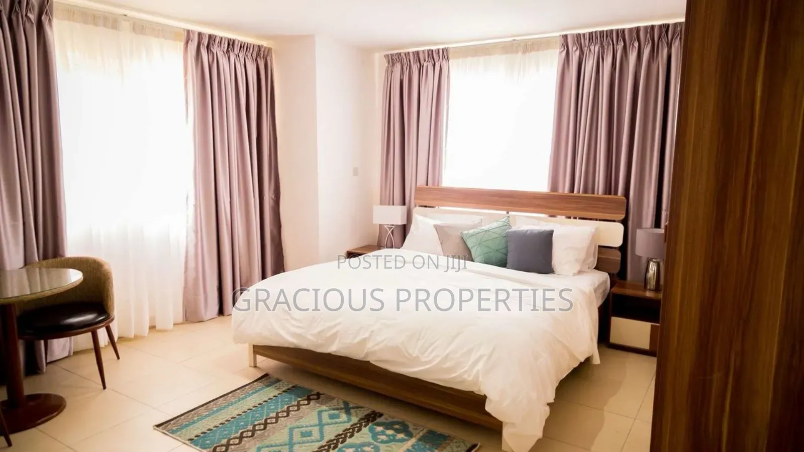 Furnished 3bdrm Apartment for rent