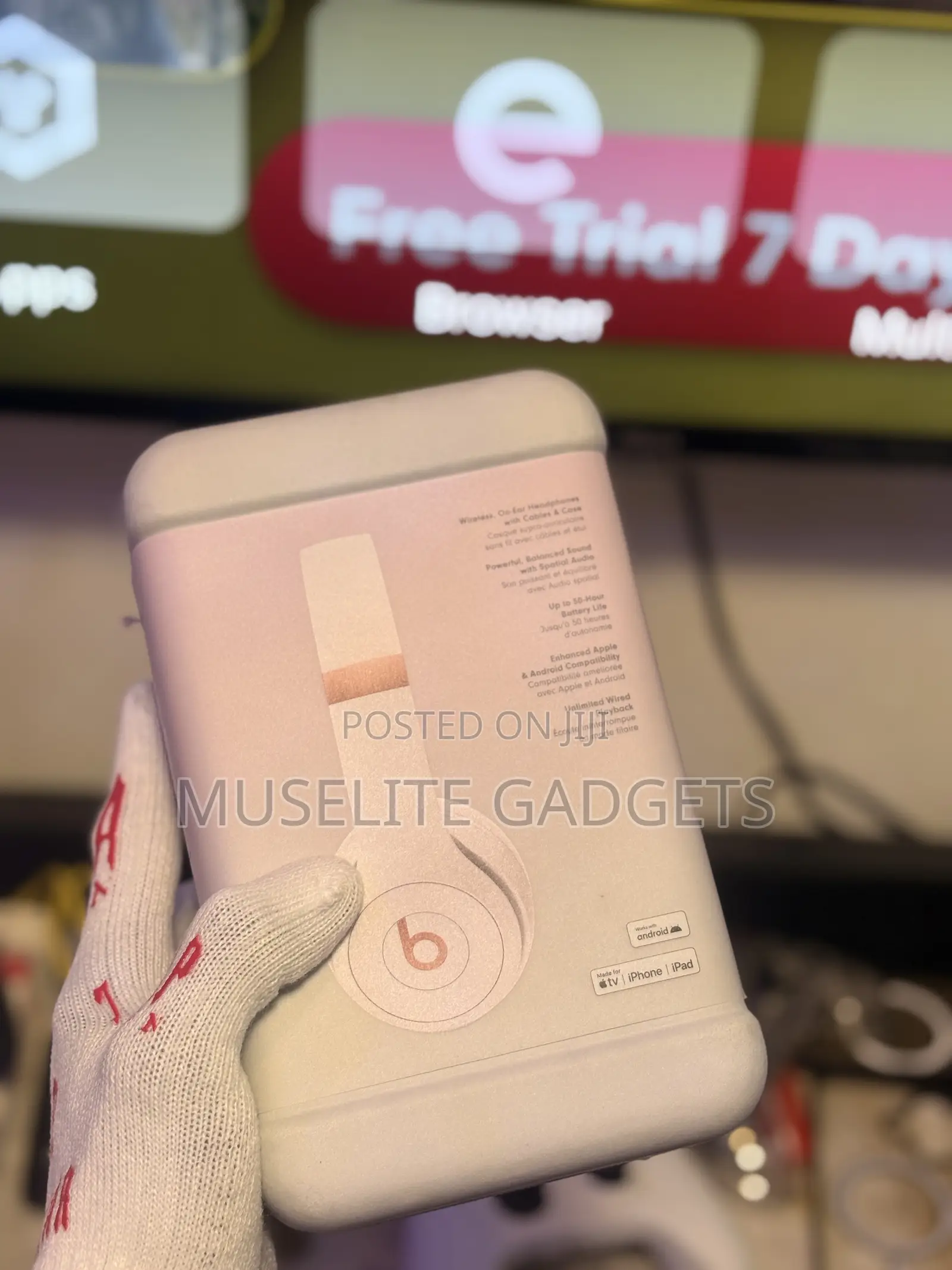 Beats Solo 4 Wireless Headphones - 50h Battery, Clear Sound, Bluetooth