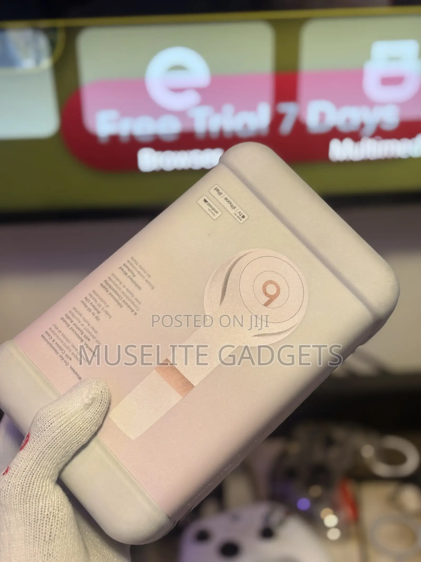 Beats Solo 4 Wireless Headphones - 50h Battery, Clear Sound, Bluetooth