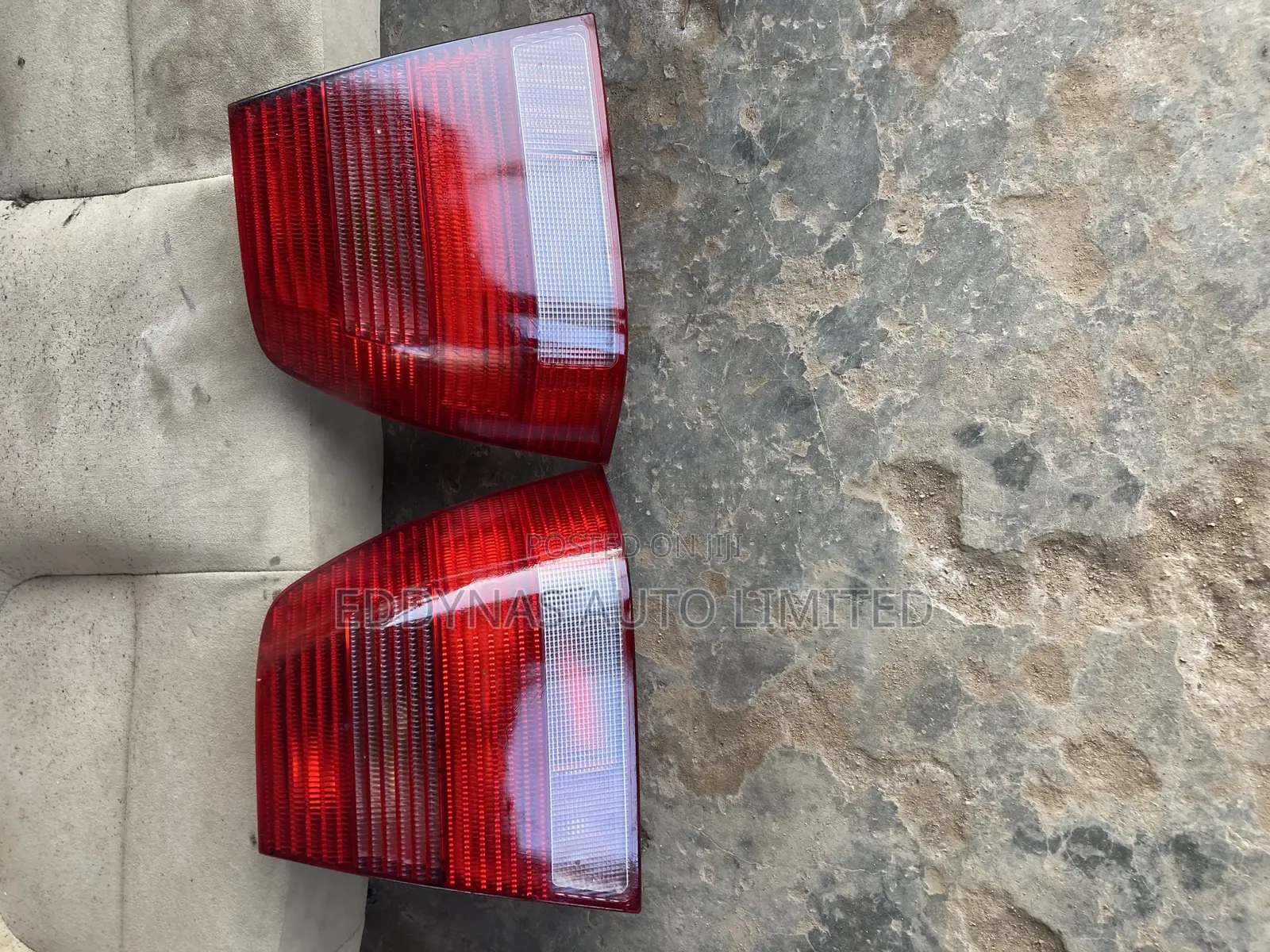 Jetta 4 Taillight