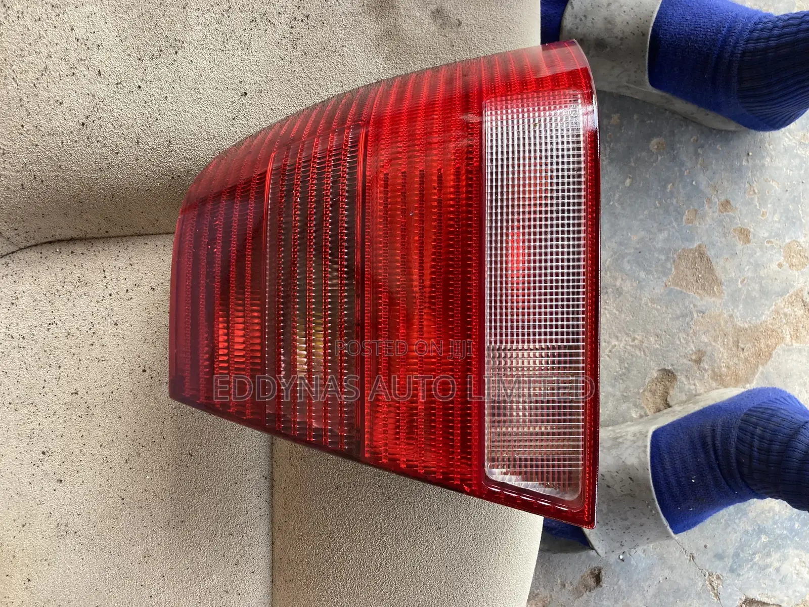 Jetta 4 Taillight