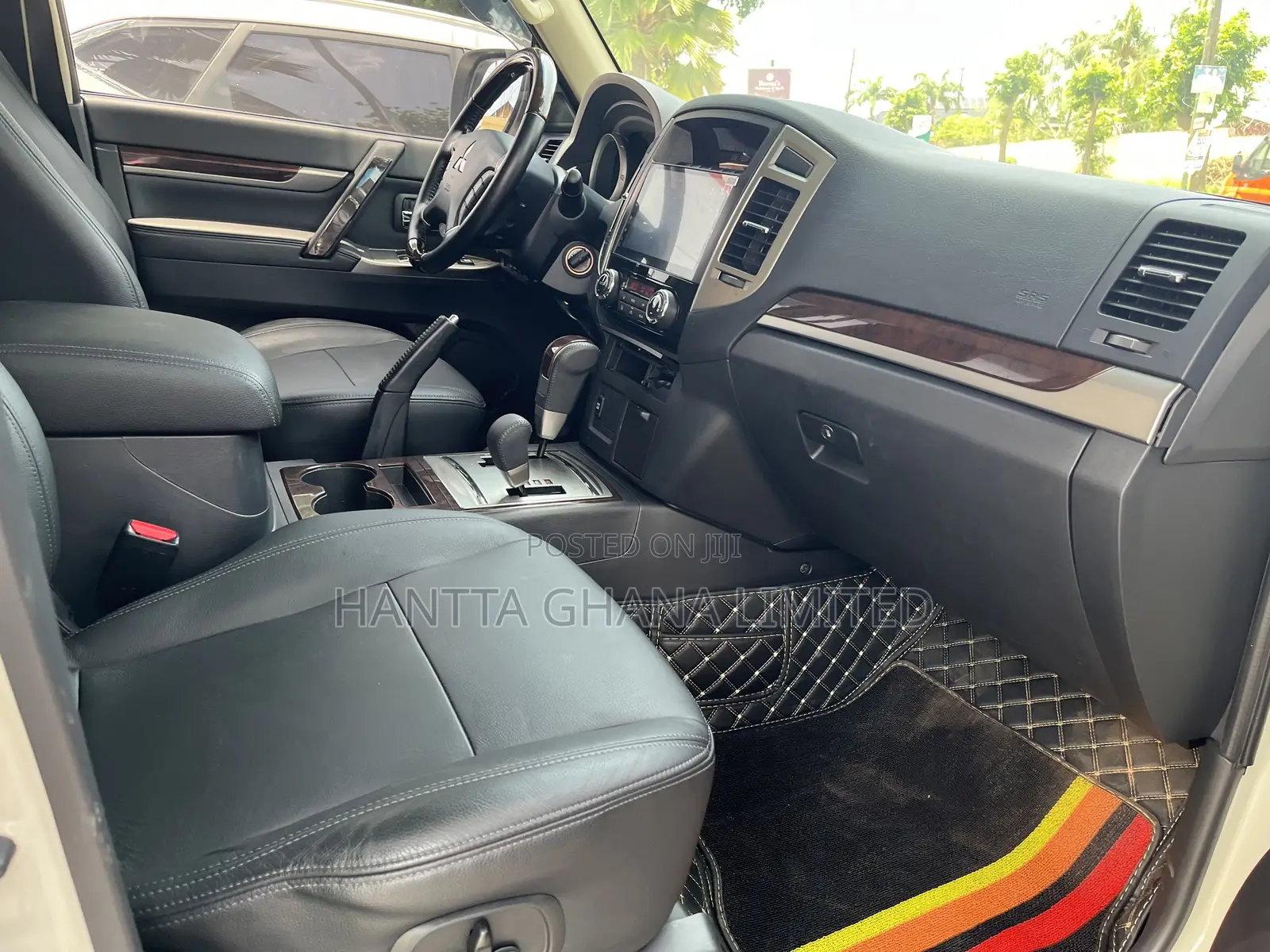 Mitsubishi Pajero V80 3.5 V6 GL/GLS 2020 White