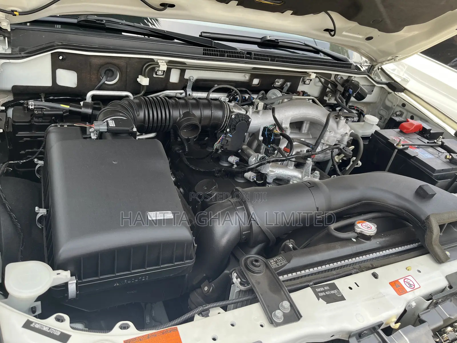 Mitsubishi Pajero V80 3.5 V6 GL/GLS 2020 White