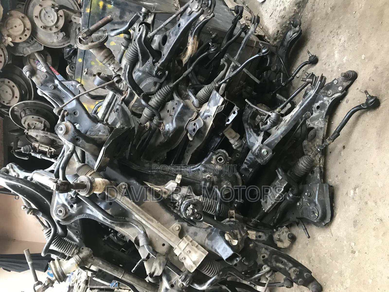 All Kinds of Complete Front Beams Corolla Elantra Nassan Juke Etc.