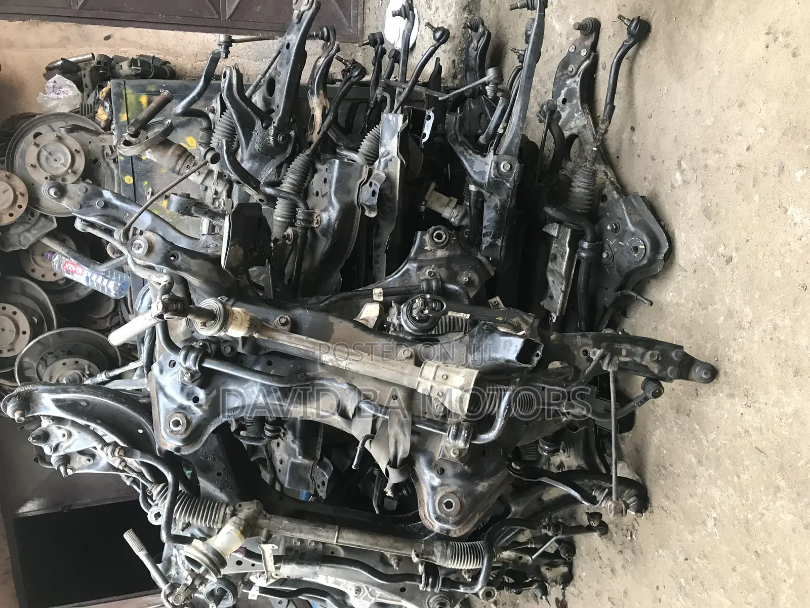All Kinds of Complete Front Beams Corolla Elantra Nassan Juke Etc.