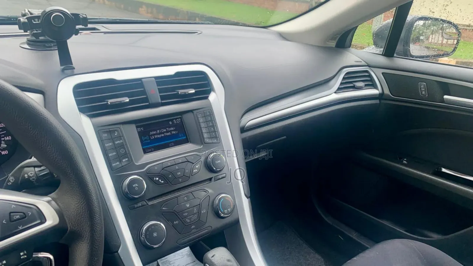 Ford Fusion Titanium FWD 2016 Gray