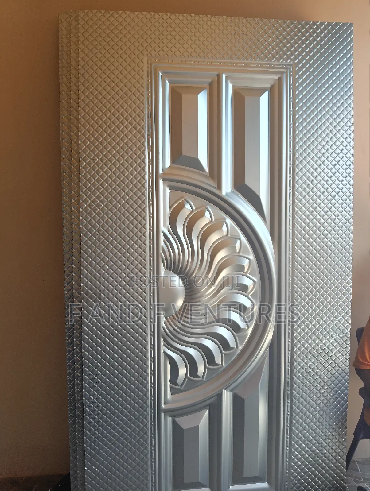 Galvanized Steel Designed Plate (Silver)