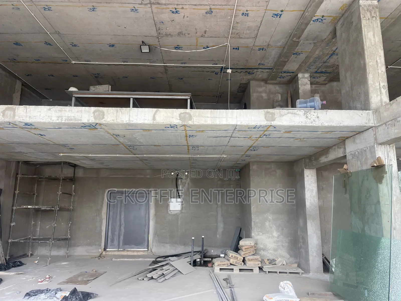 Executive 1,000 SQM Showroom at North Kaneshie Industrial Area