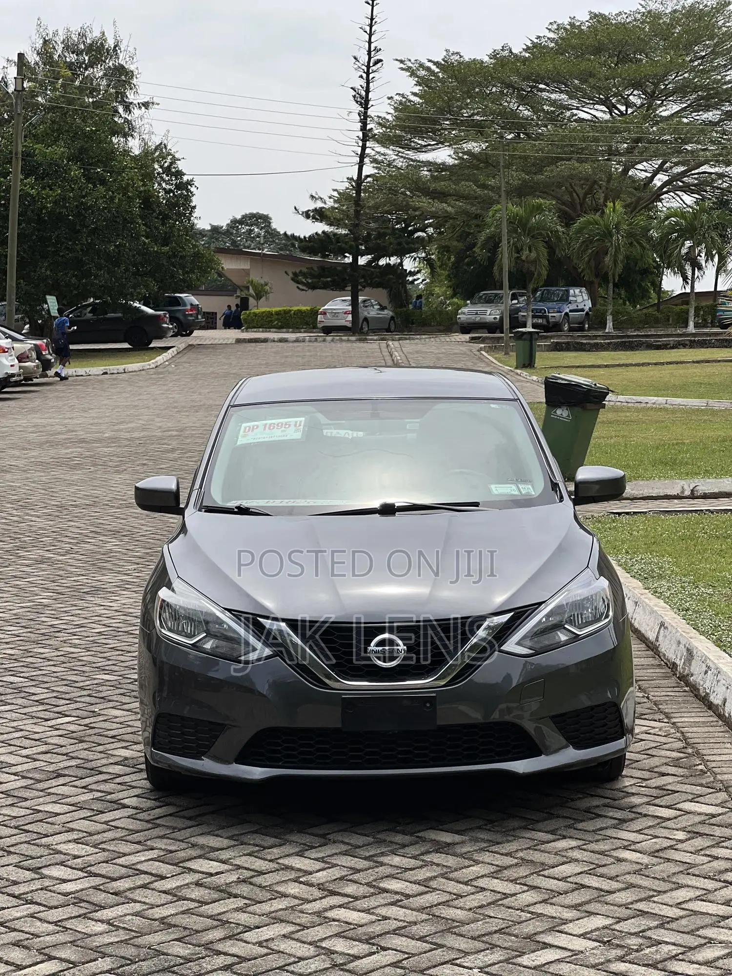 Nissan Sentra S 2018 Gray