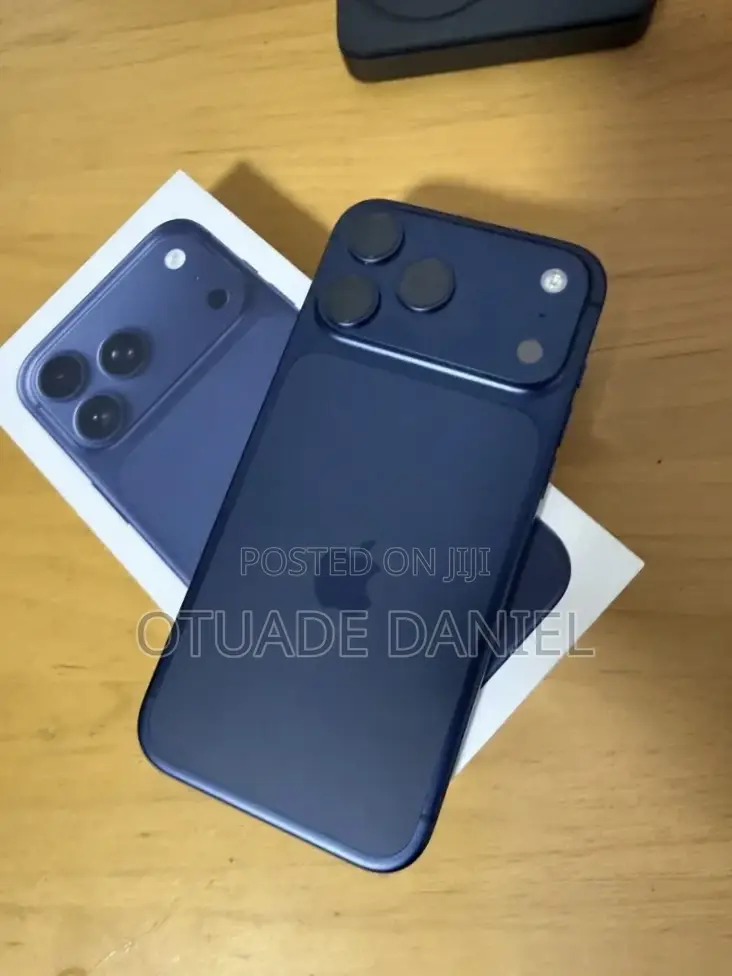 Apple iPhone 17 Pro Max 256 GB Blue