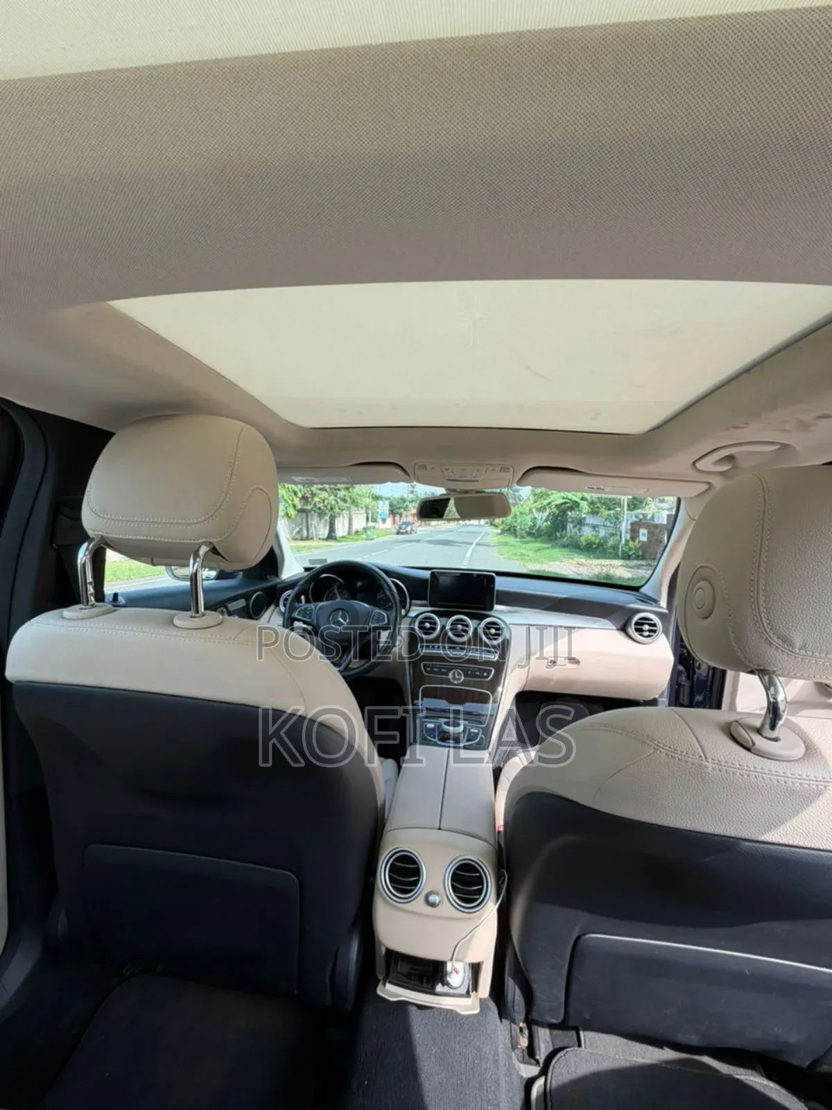 Mercedes-Benz C300 2018 Black