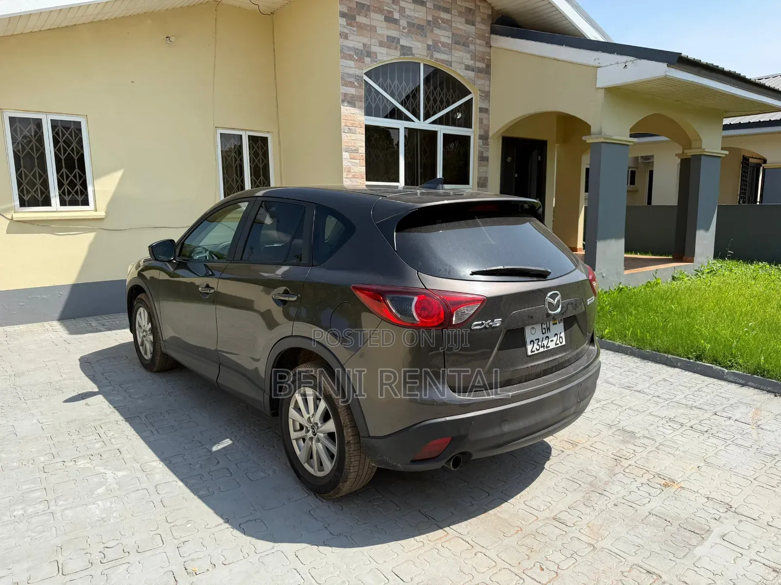 Maxda Cx5 For Rental