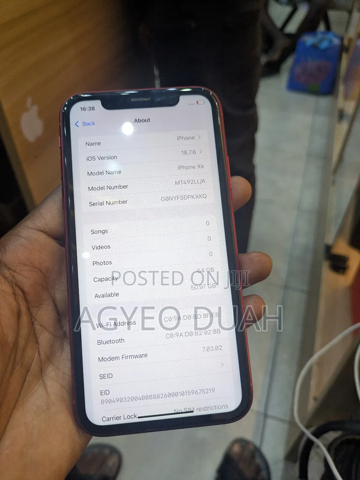 Apple iPhone XR 64 GB Red