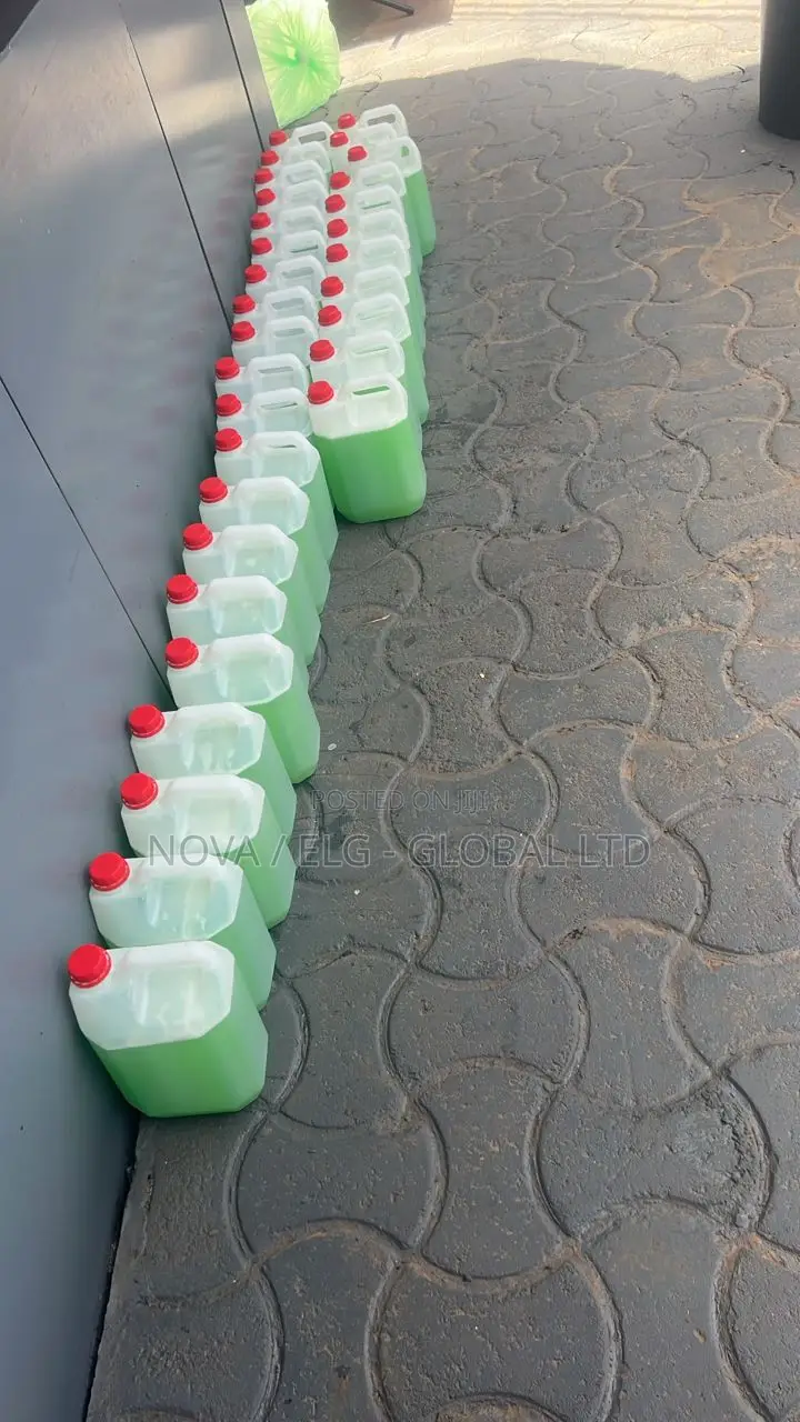 Liquid Soap Thicker Removes Grease and Perfumed Scented