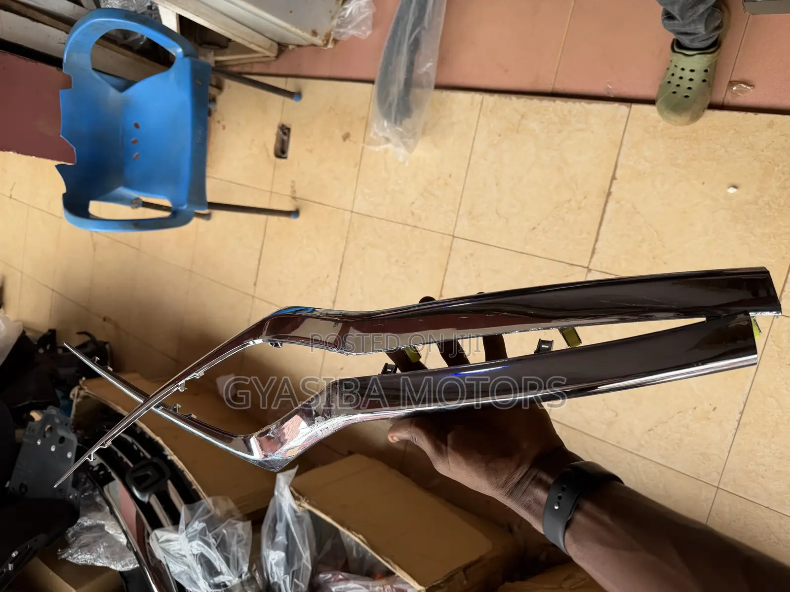 CRV 2017 - 2019 Headlight Shining / Chrome