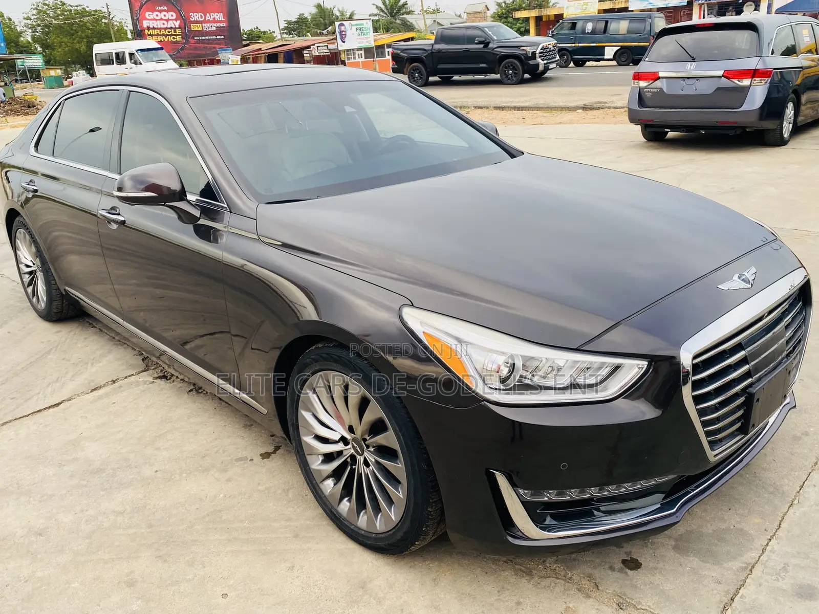 Genesis G90 3.3T Premium 2018