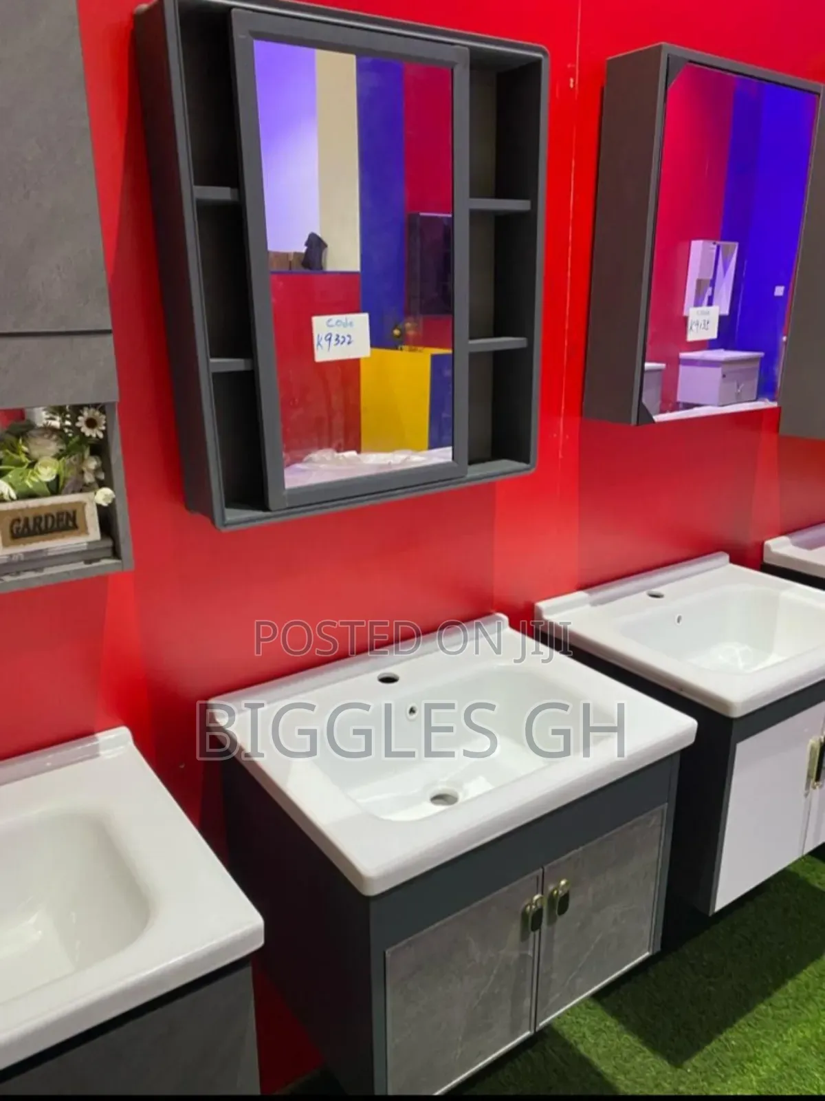Cabinet Basin With Mirror