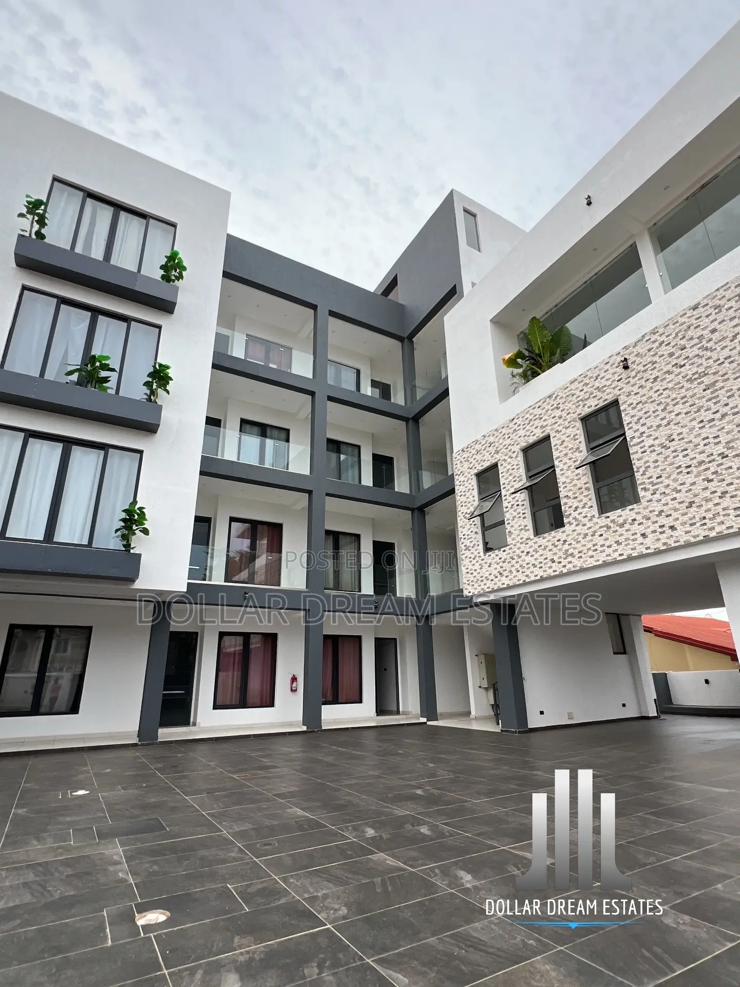 2bdrm Apartment in East Legon for rent