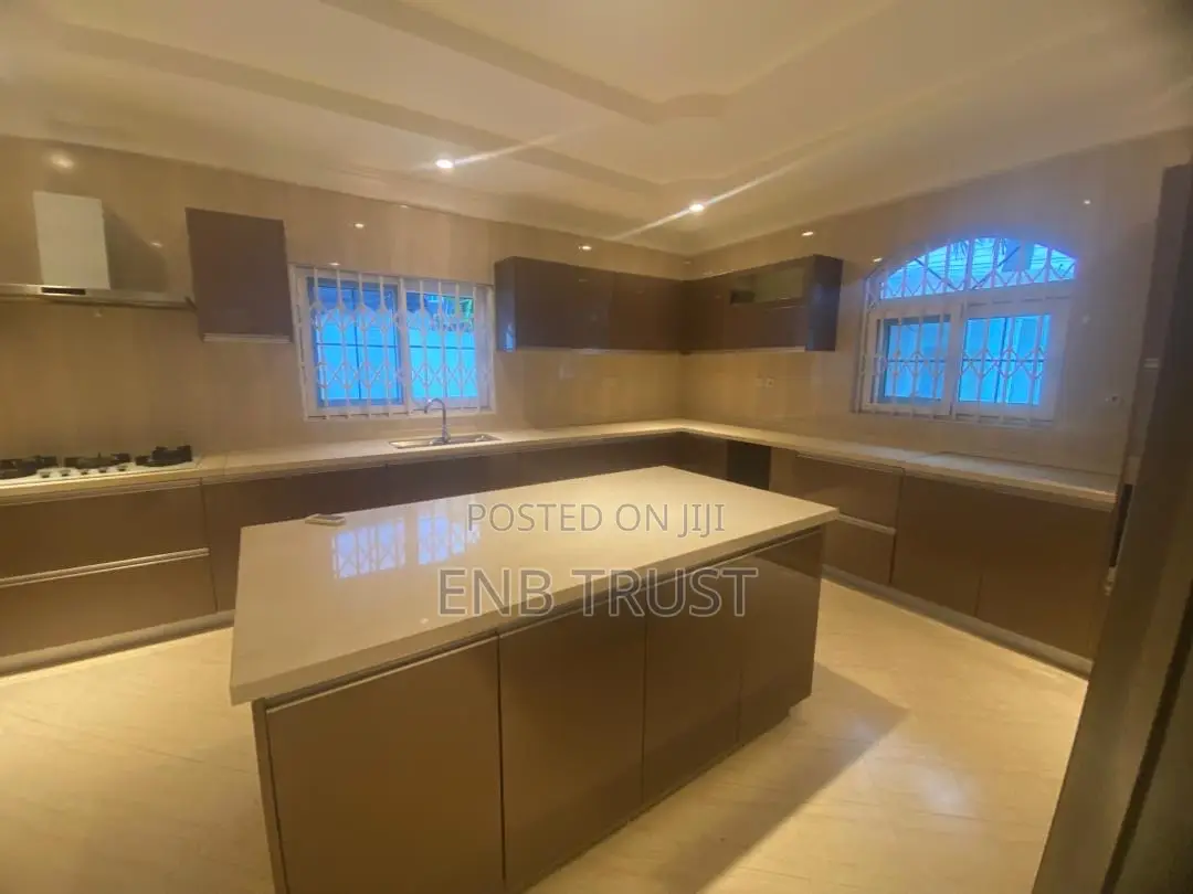 Furnished 5bdrm Duplex in East Legon, A&C Mall Area for rent