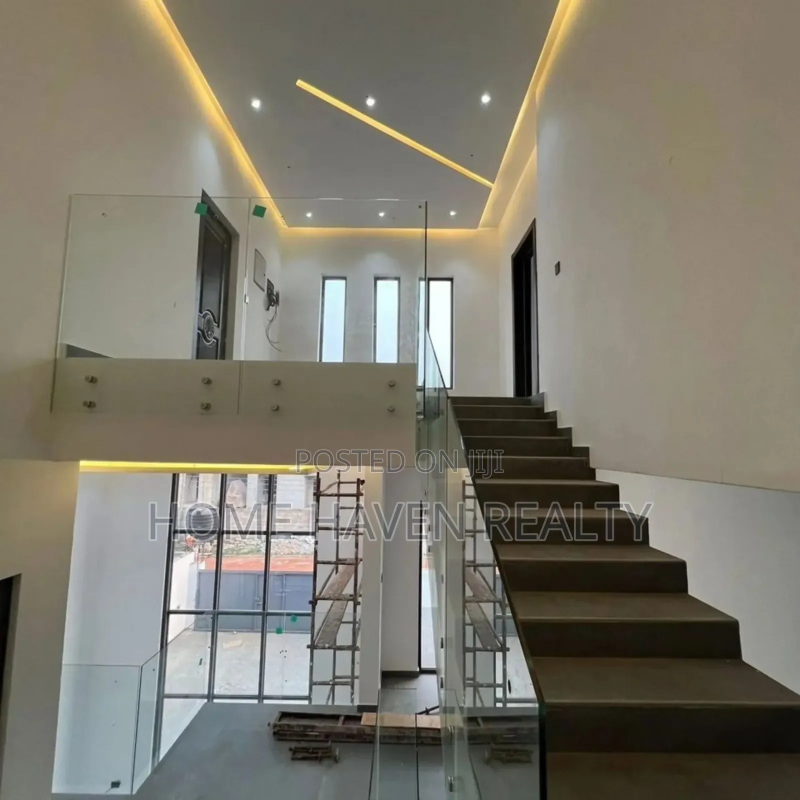 4bdrm House in East Legon, Boundary Road Area for sale