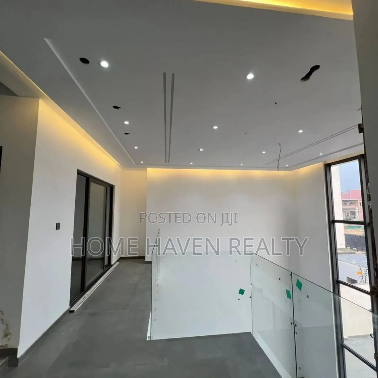 4bdrm House in East Legon, Boundary Road Area for sale