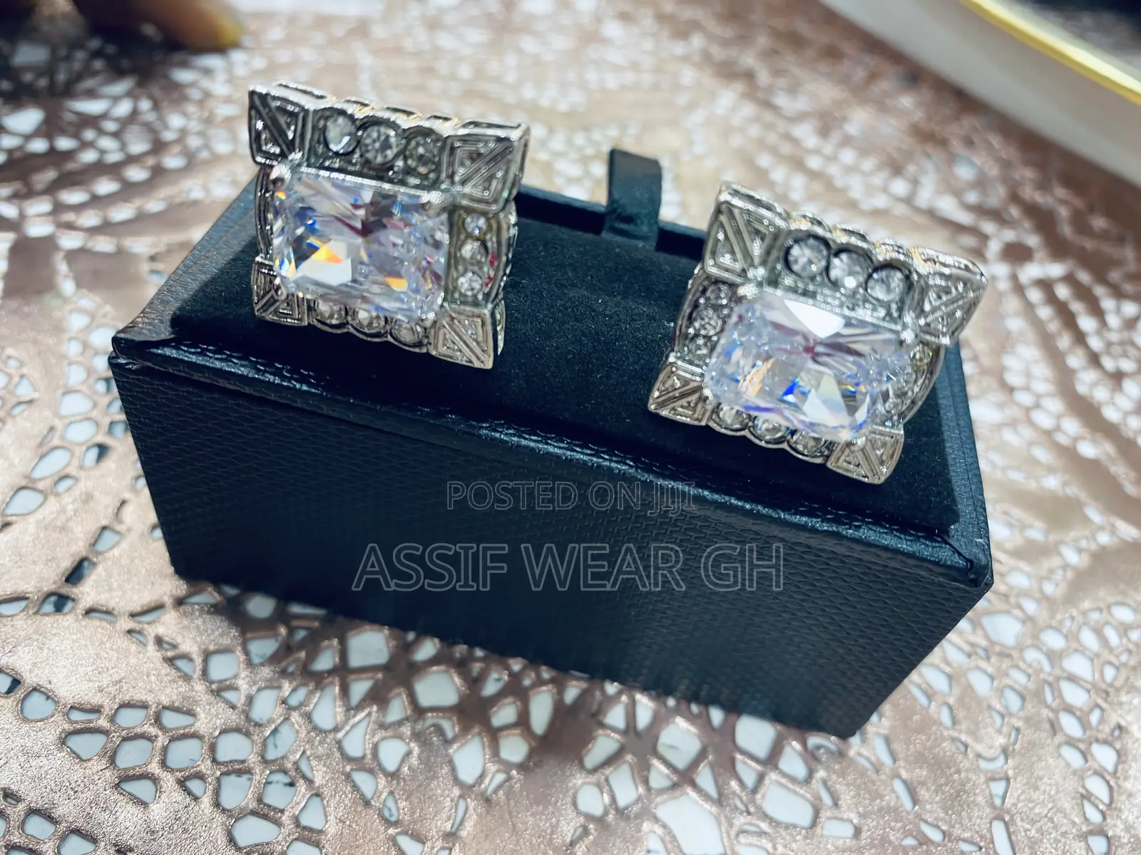 Fashion and Classic Cufflink