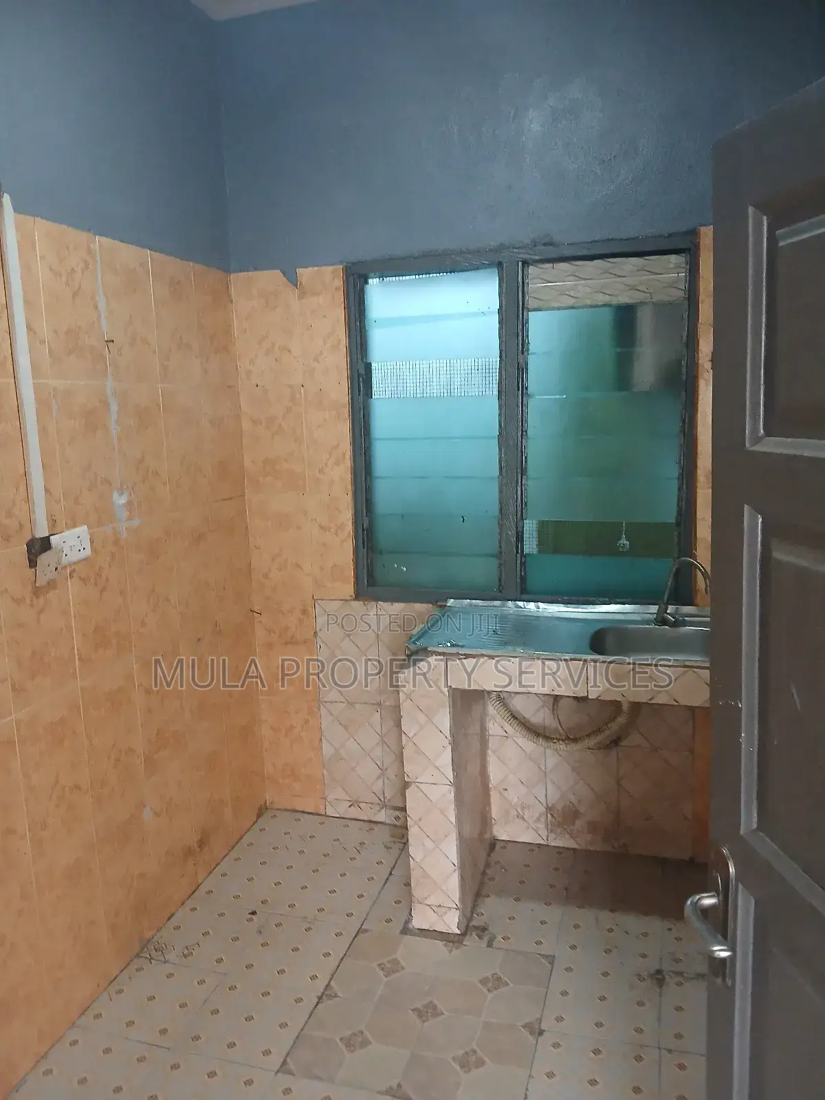 1bdrm Apartment in Mula Property, Police Station for rent