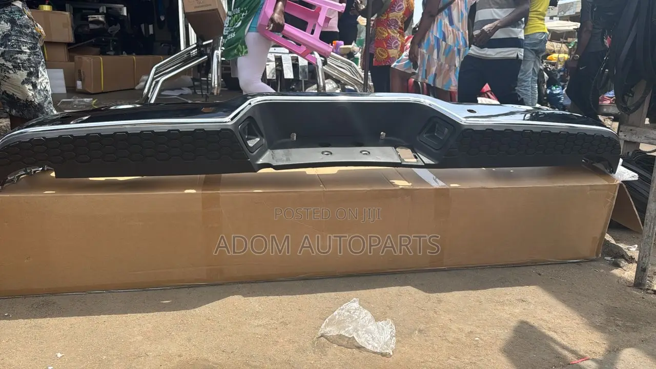 Dodge Ram Back Bumper 2009 2010 2011 2012 2013 2014 2015 2016 2017