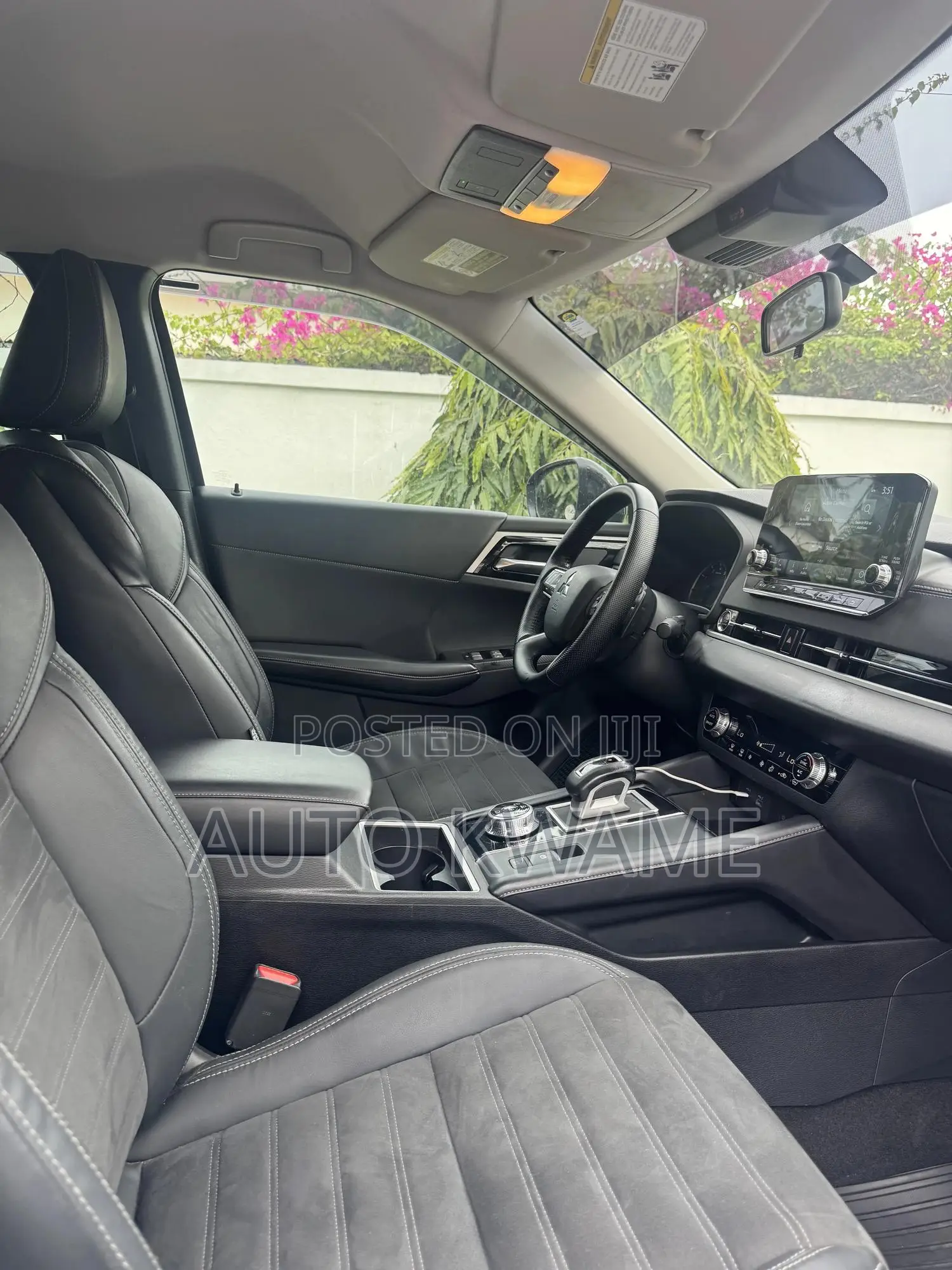 Mitsubishi Outlander SE 2022 Black