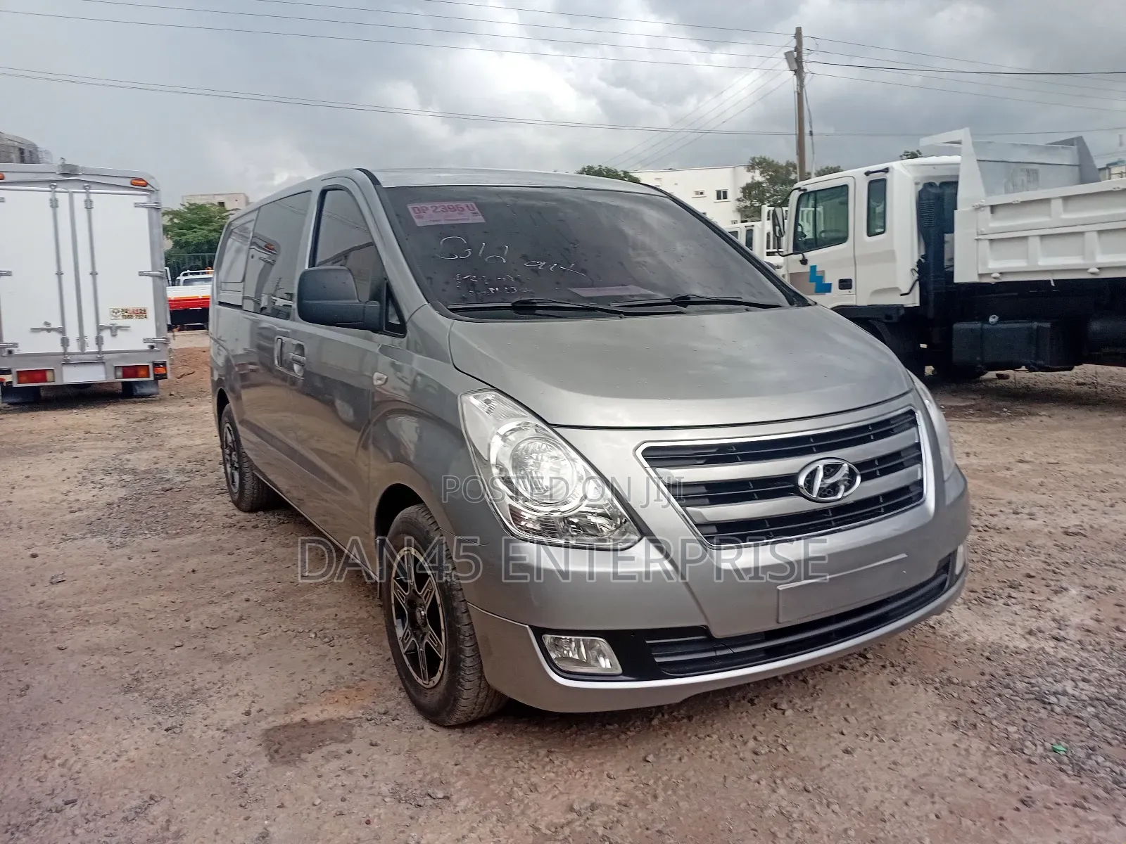 Hyundai Starex 2017 Silver