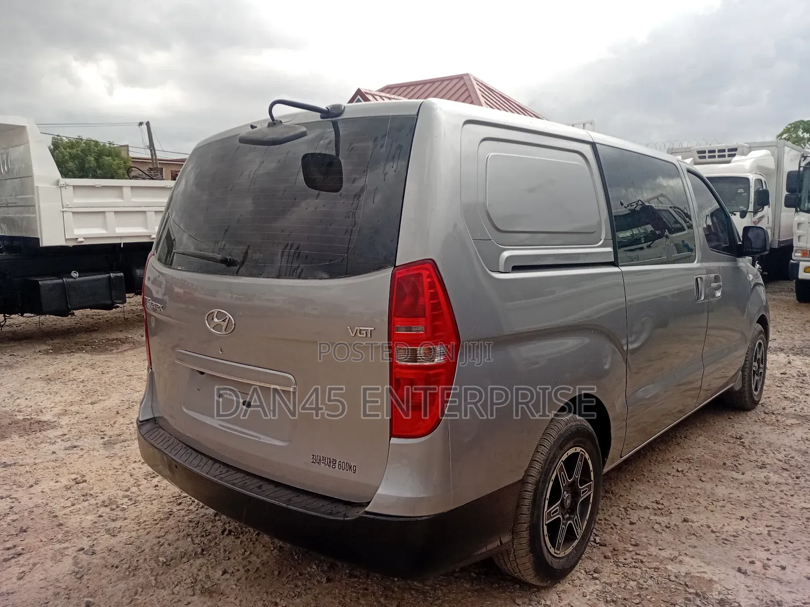 Hyundai Starex 2017 Silver