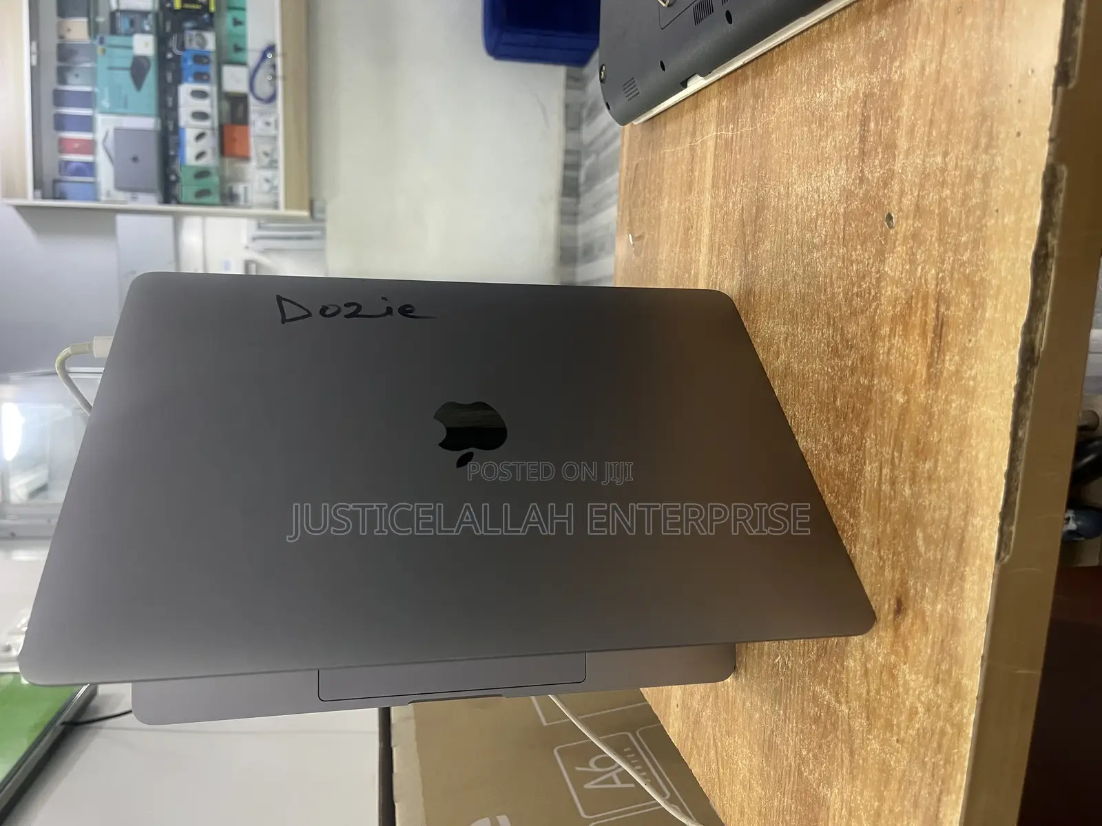 Laptop Apple MacBook Pro 2019 8GB Intel Core i5 SSD 256GB