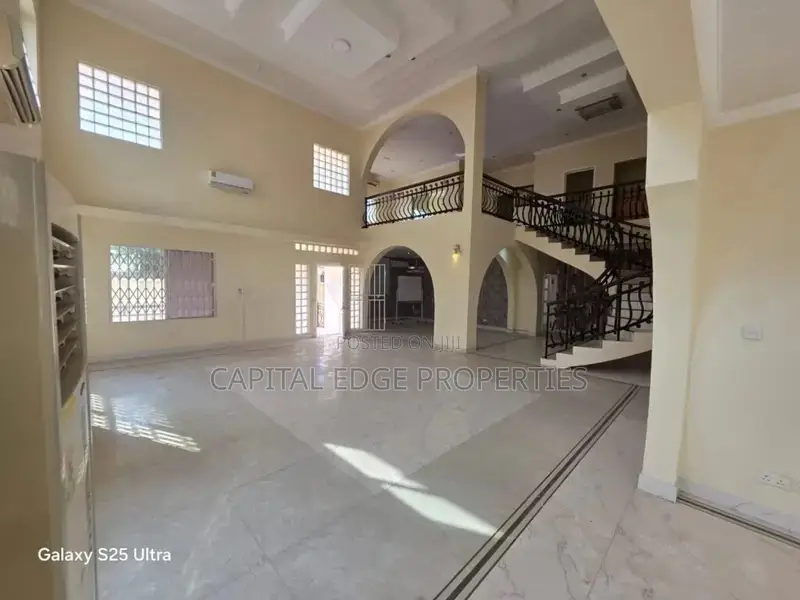 5bdrm House in East Legon for rent