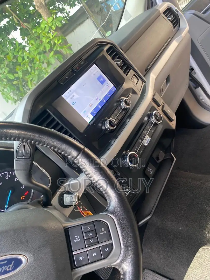 Ford F-150 2022 White