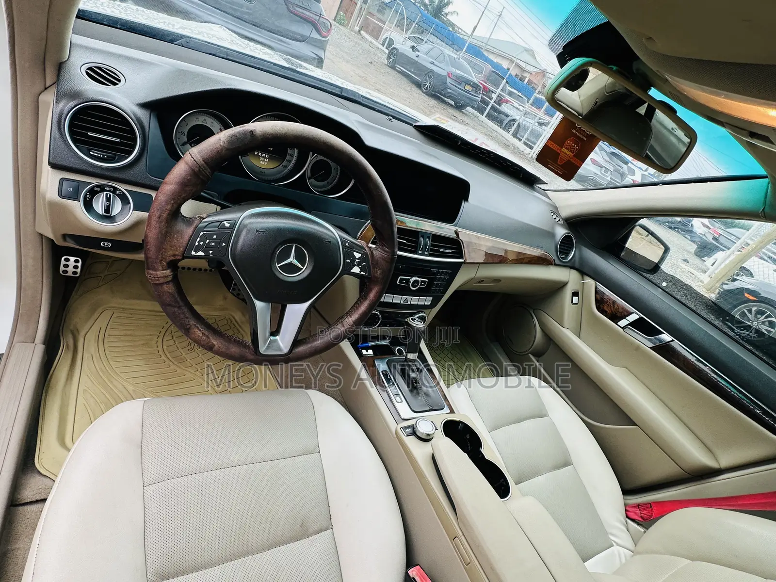 Mercedes-Benz C250 2014 White