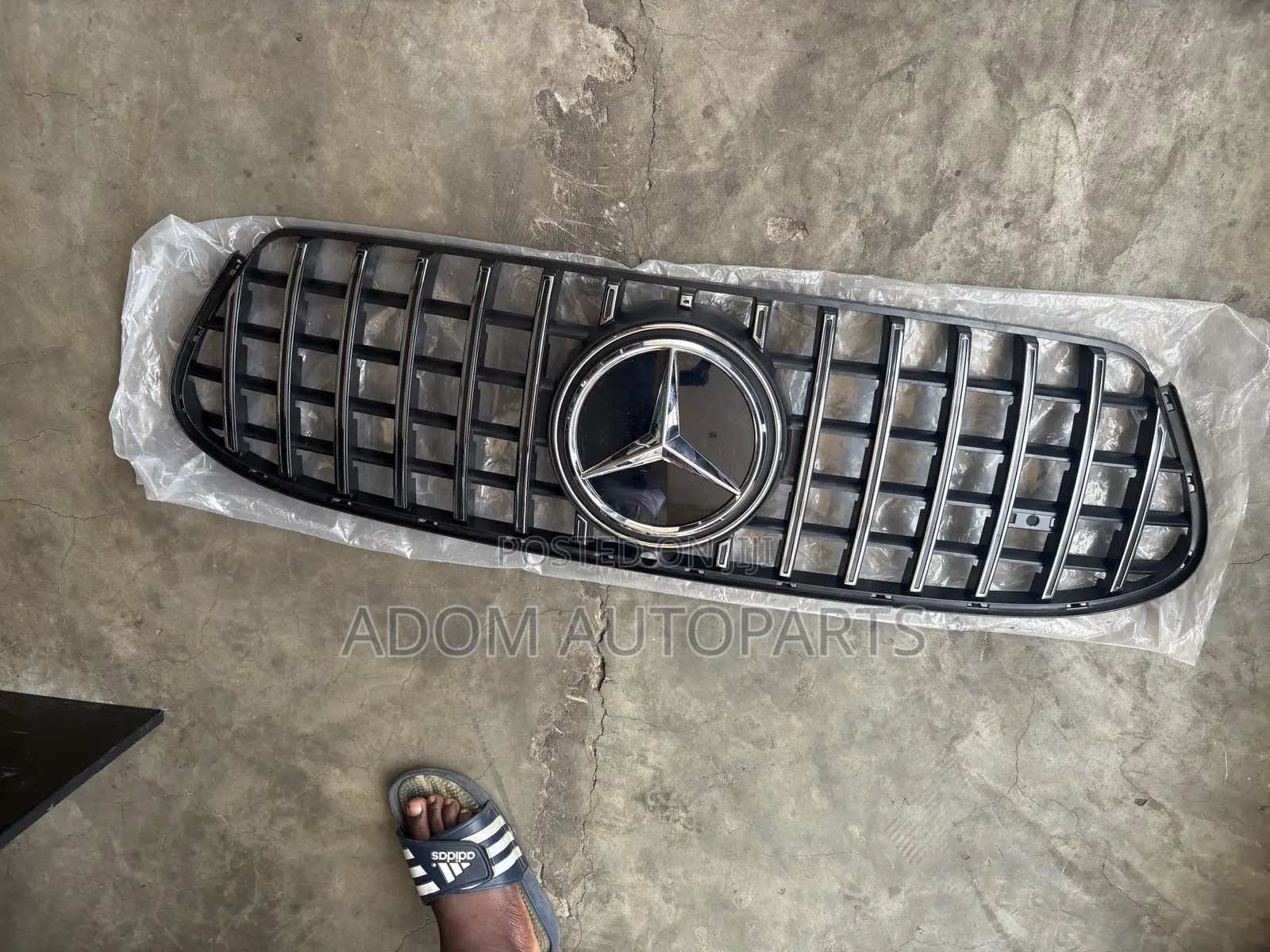 Mercedes Benz Gl300 Gl 350 Gl400 Front Bumper Grill Shell