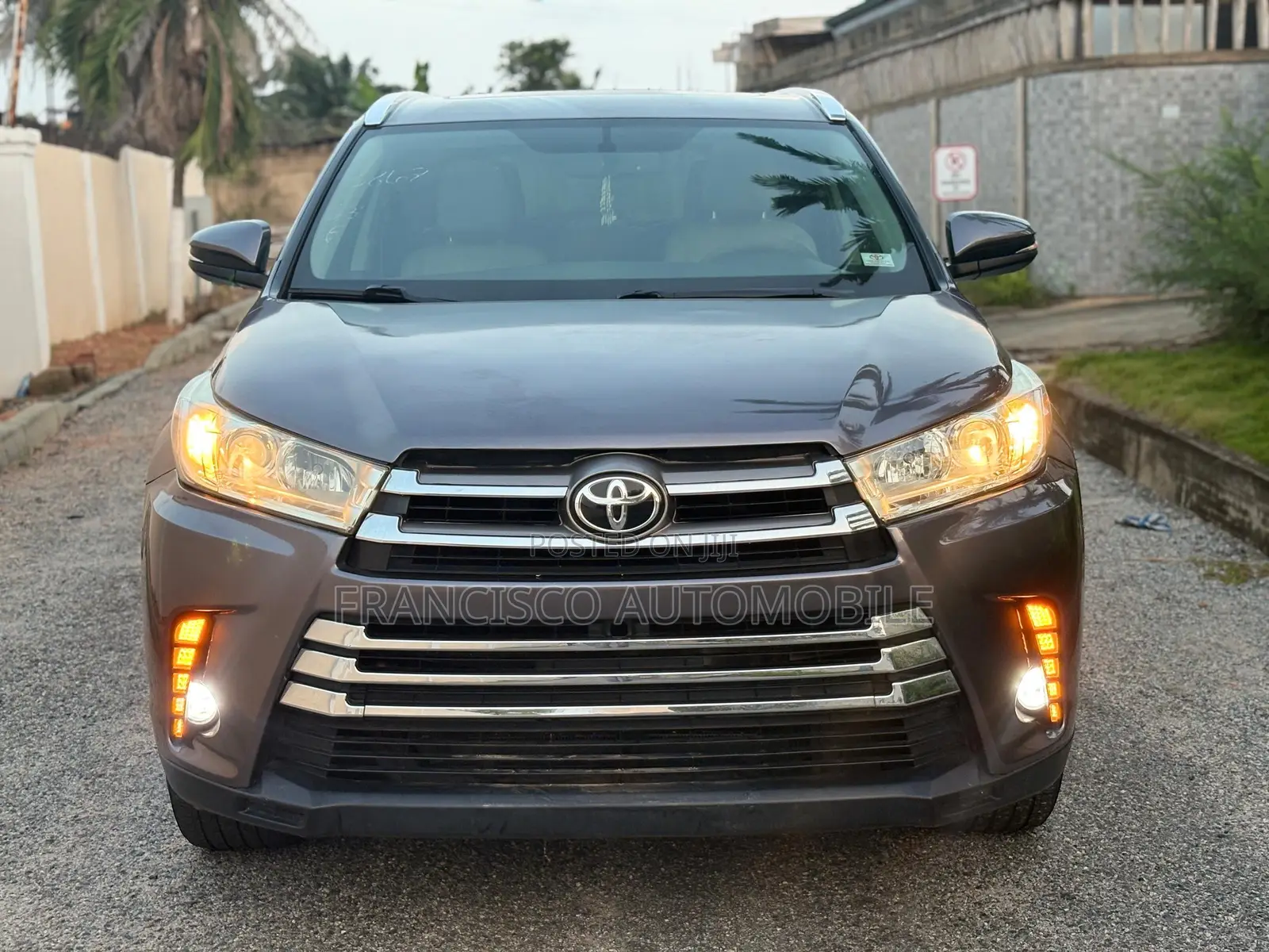 Toyota Highlander 2018 Gray