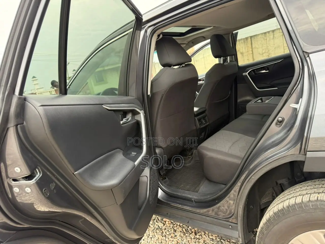 Toyota RAV4 2023 Gray