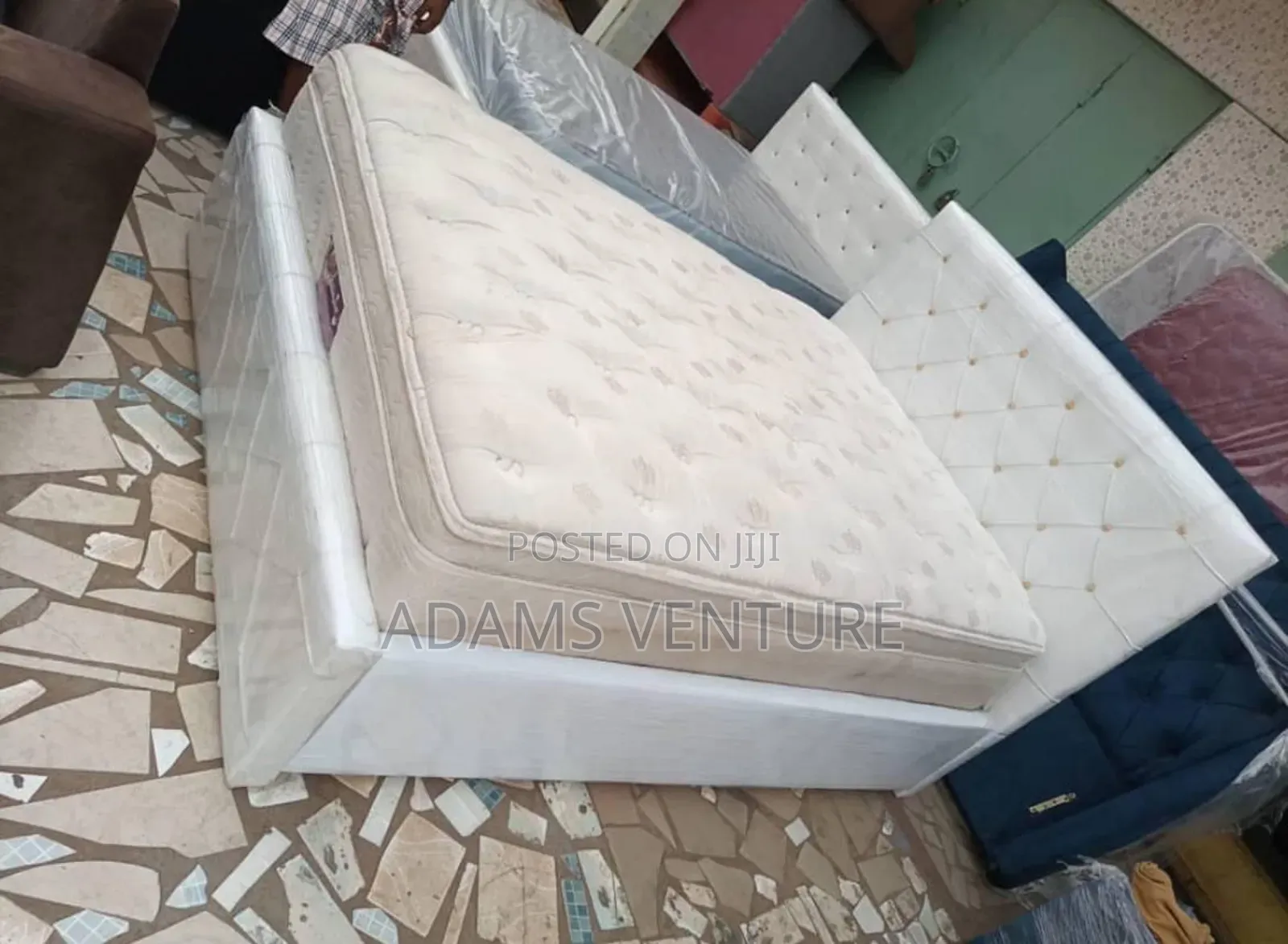Super Quality Bed With Mattress at Affordable Prices