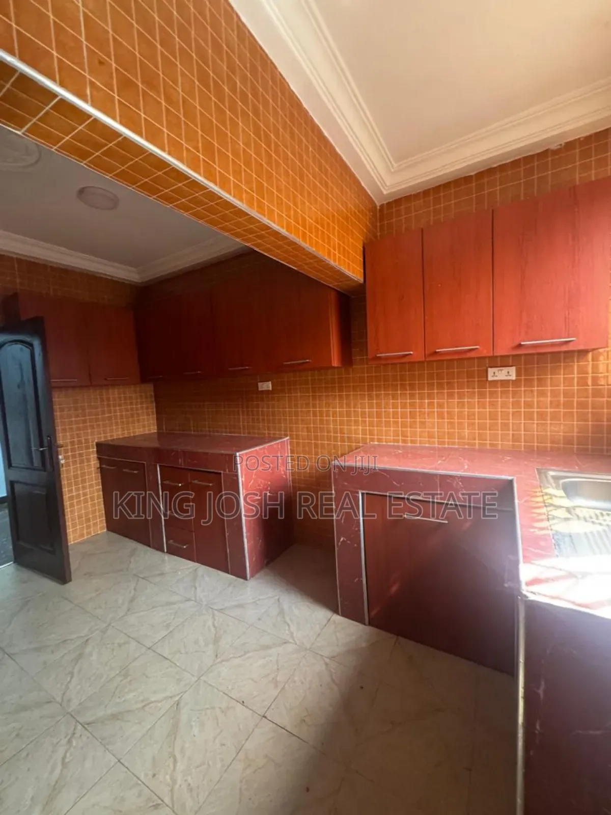 3bdrm Apartment in Lashibi, Klagon for rent