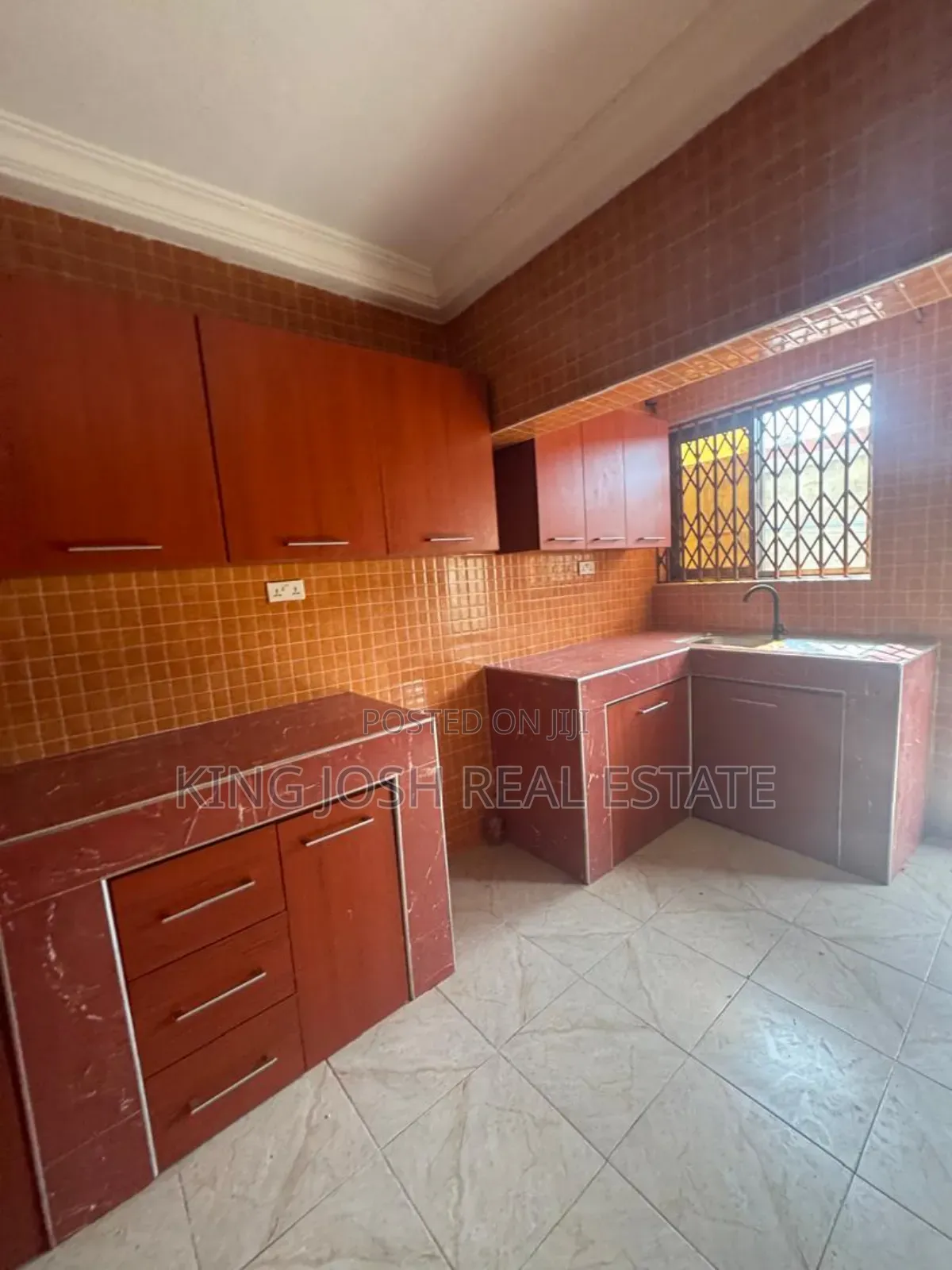 3bdrm Apartment in Lashibi, Klagon for rent