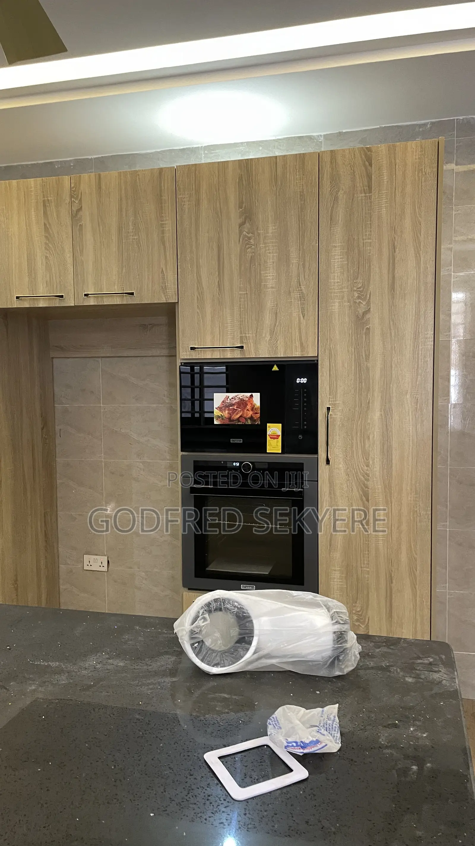Furnished 6bdrm Mansion in Ipt, Kumasi Metropolitan for sale