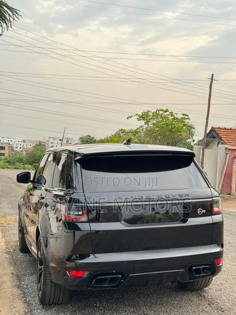 Land Rover Range Rover Sport SVR 2019 Black