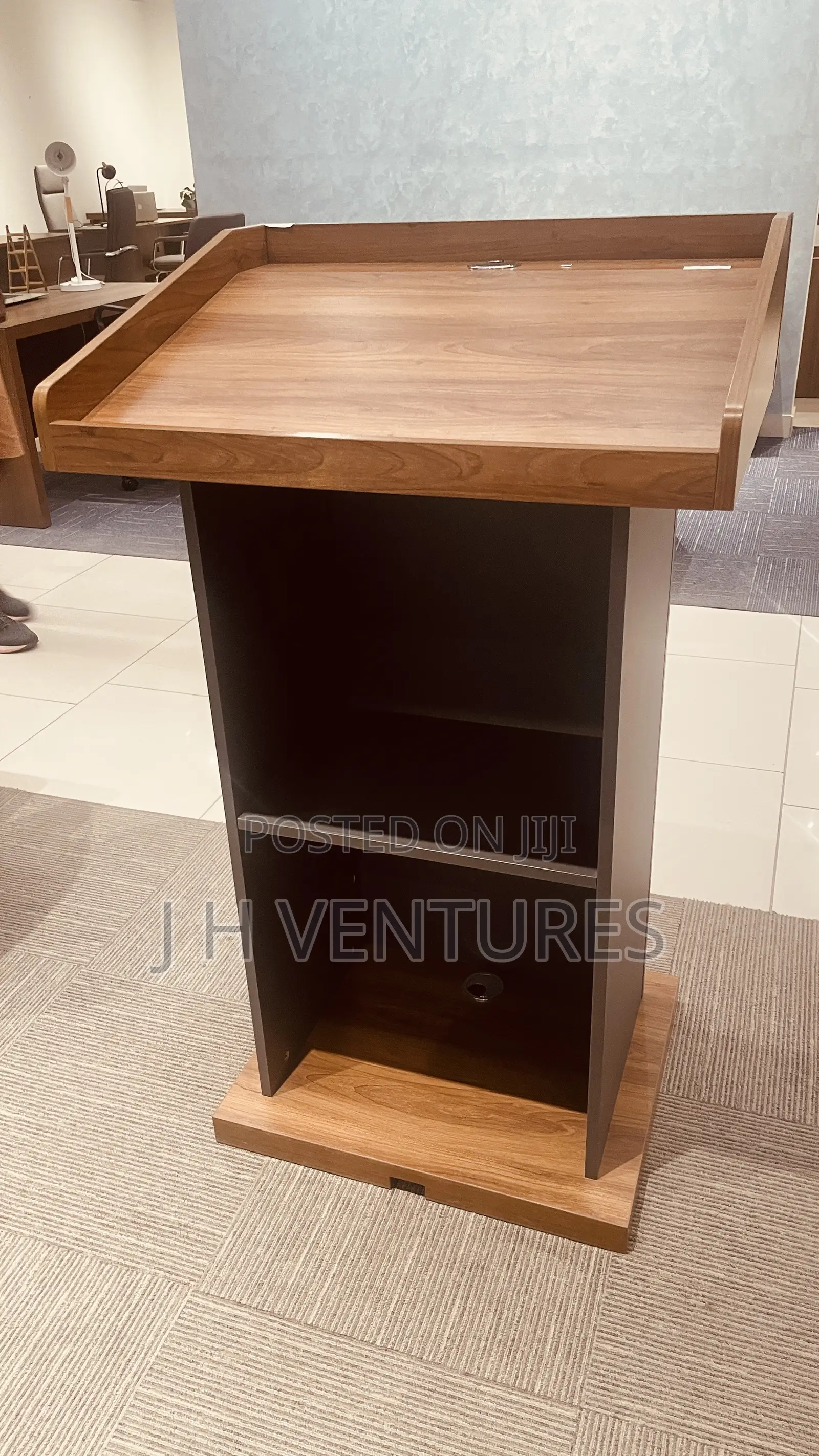 Wooden Pulpit/ Podium ( Oc -1)