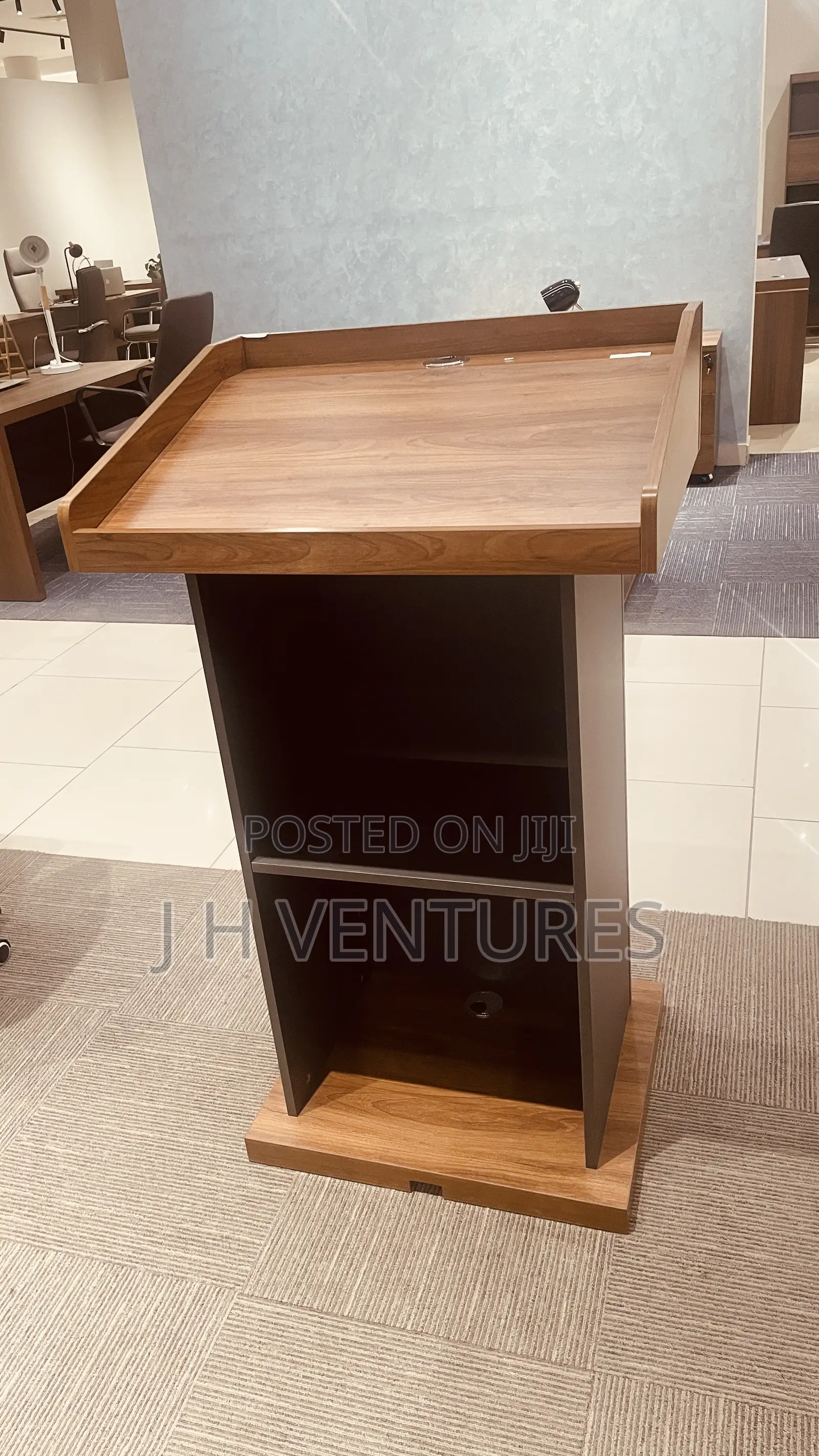 Wooden Pulpit/ Podium ( Oc -1)
