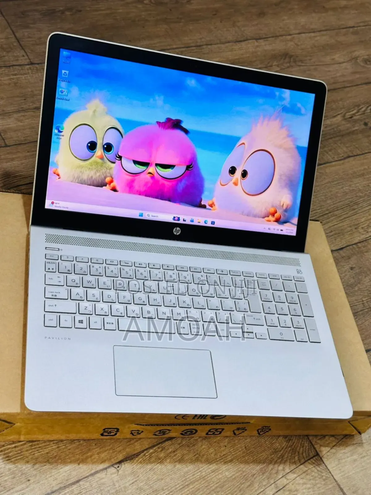 New Laptop HP Pavilion 15 8GB Intel Core i5 HDD+SSD 1.5T