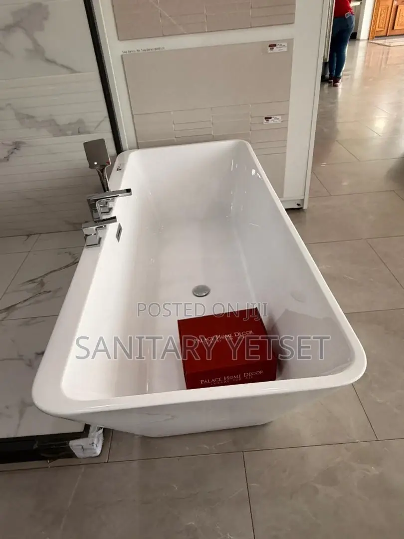 Square Bath Tub